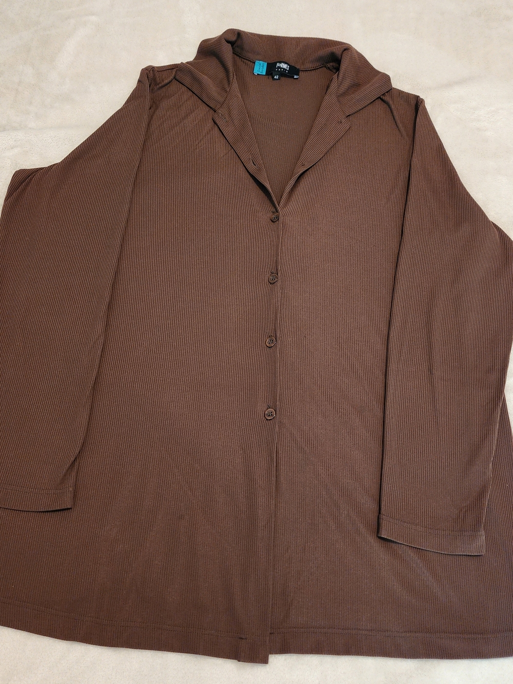 Relaxed Ribbed Button-Front Hooded Long Top in Brown Size 42